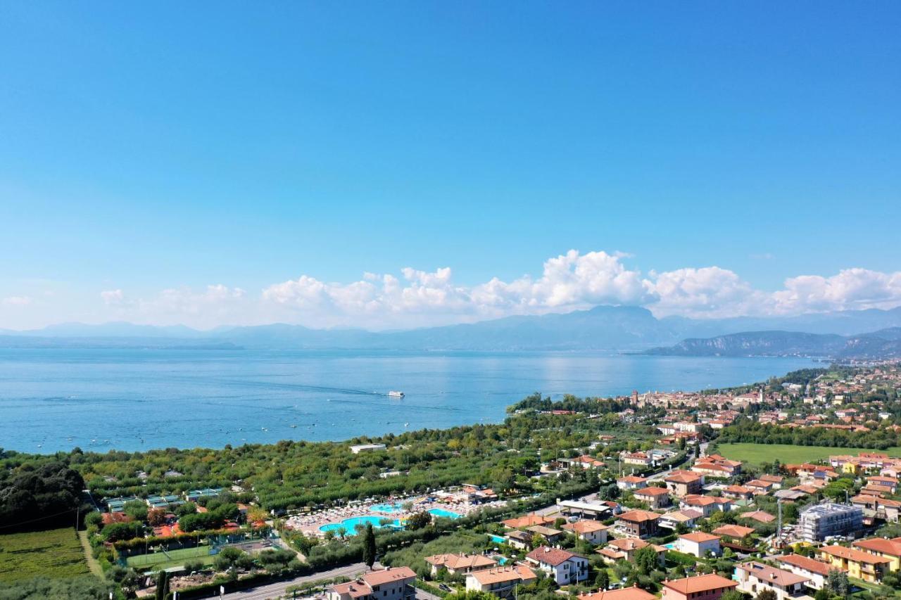 Al Glicine Apartments Lazise Exterior photo