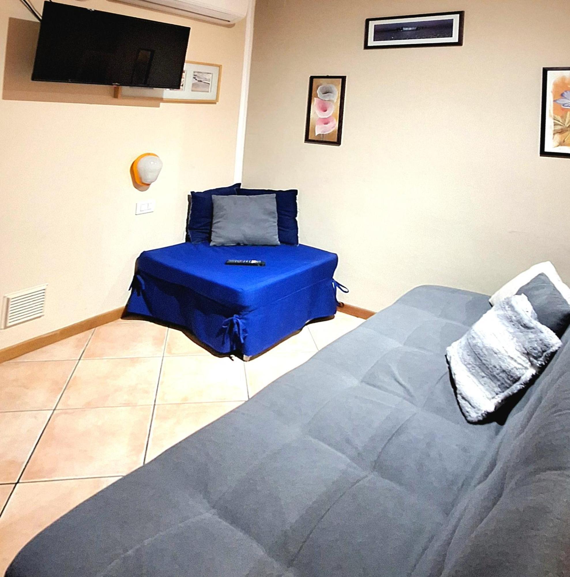 Al Glicine Apartments Lazise Room photo